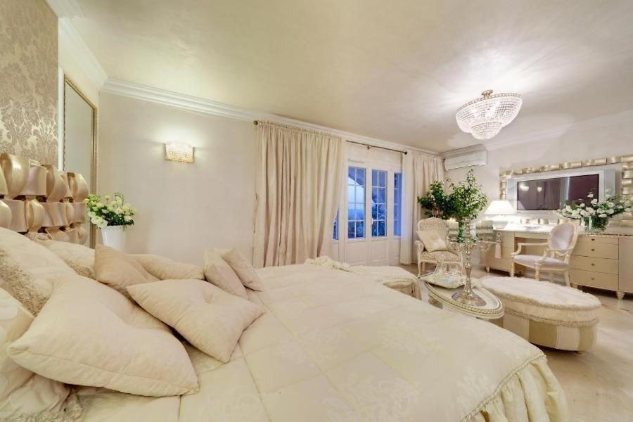 Villa Gloria Saint-Jeannet  Pokoj fotografie